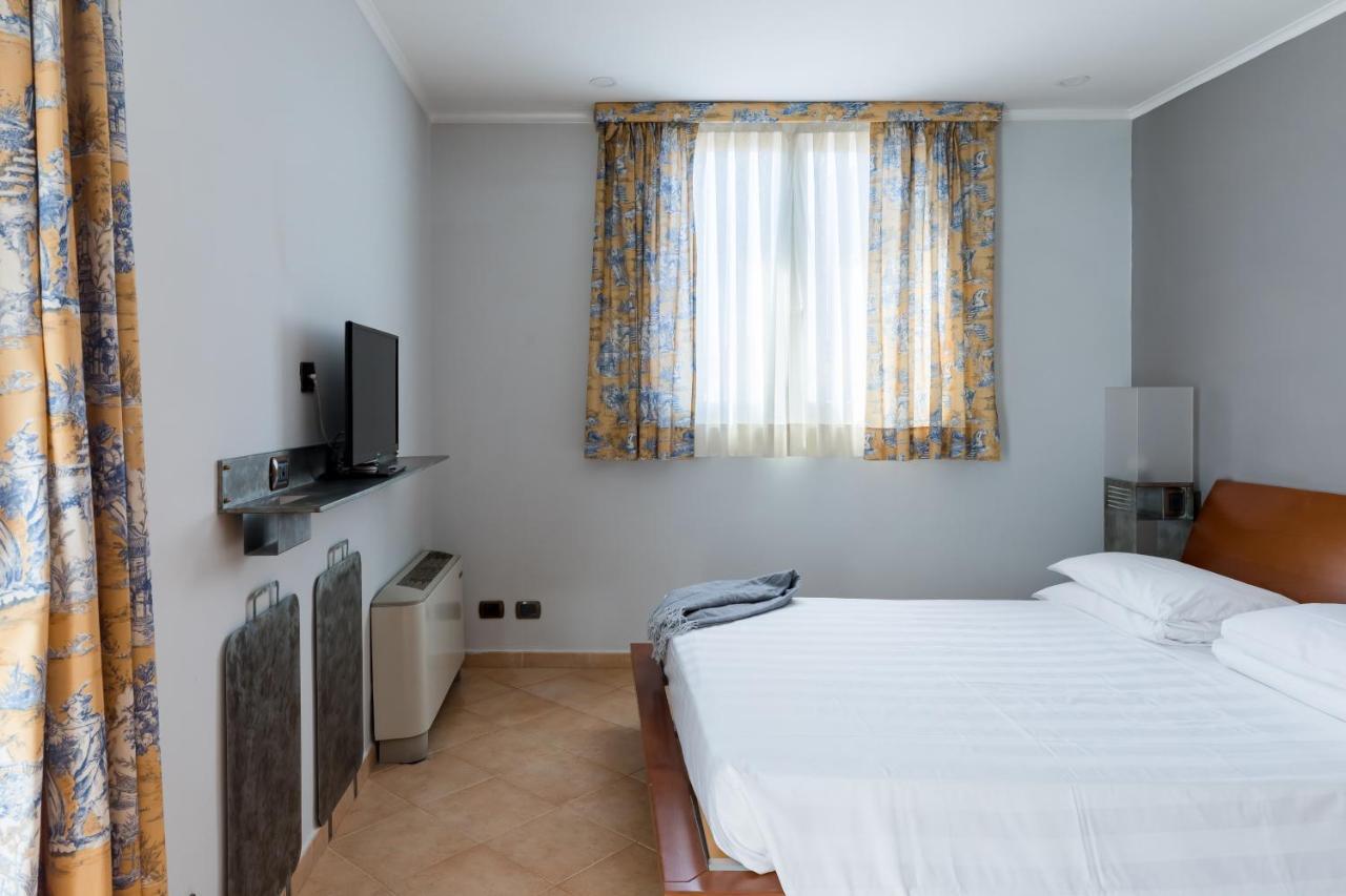 Crosti Apartments Roma Exterior foto